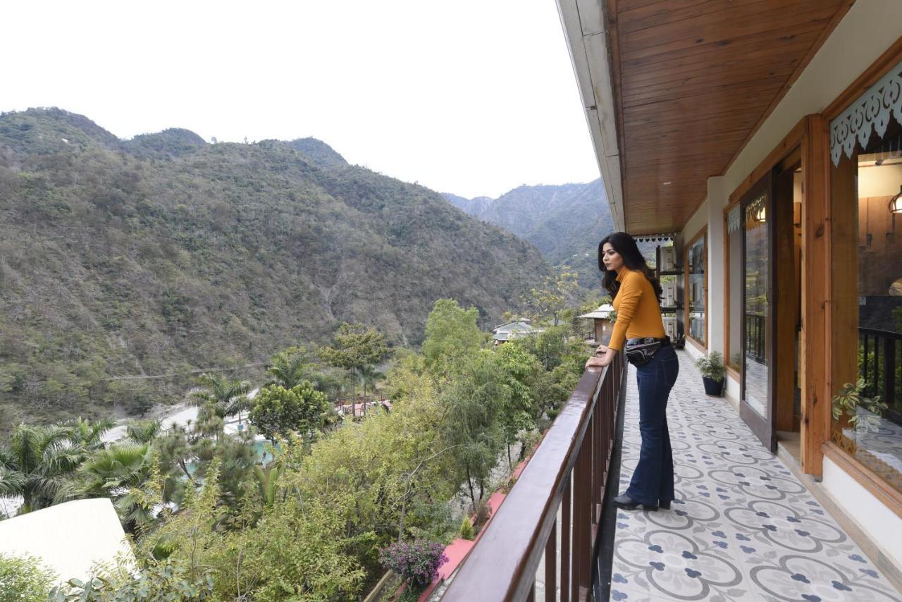Hotel Raga On The Ganges, Rishīkesh Extérieur photo