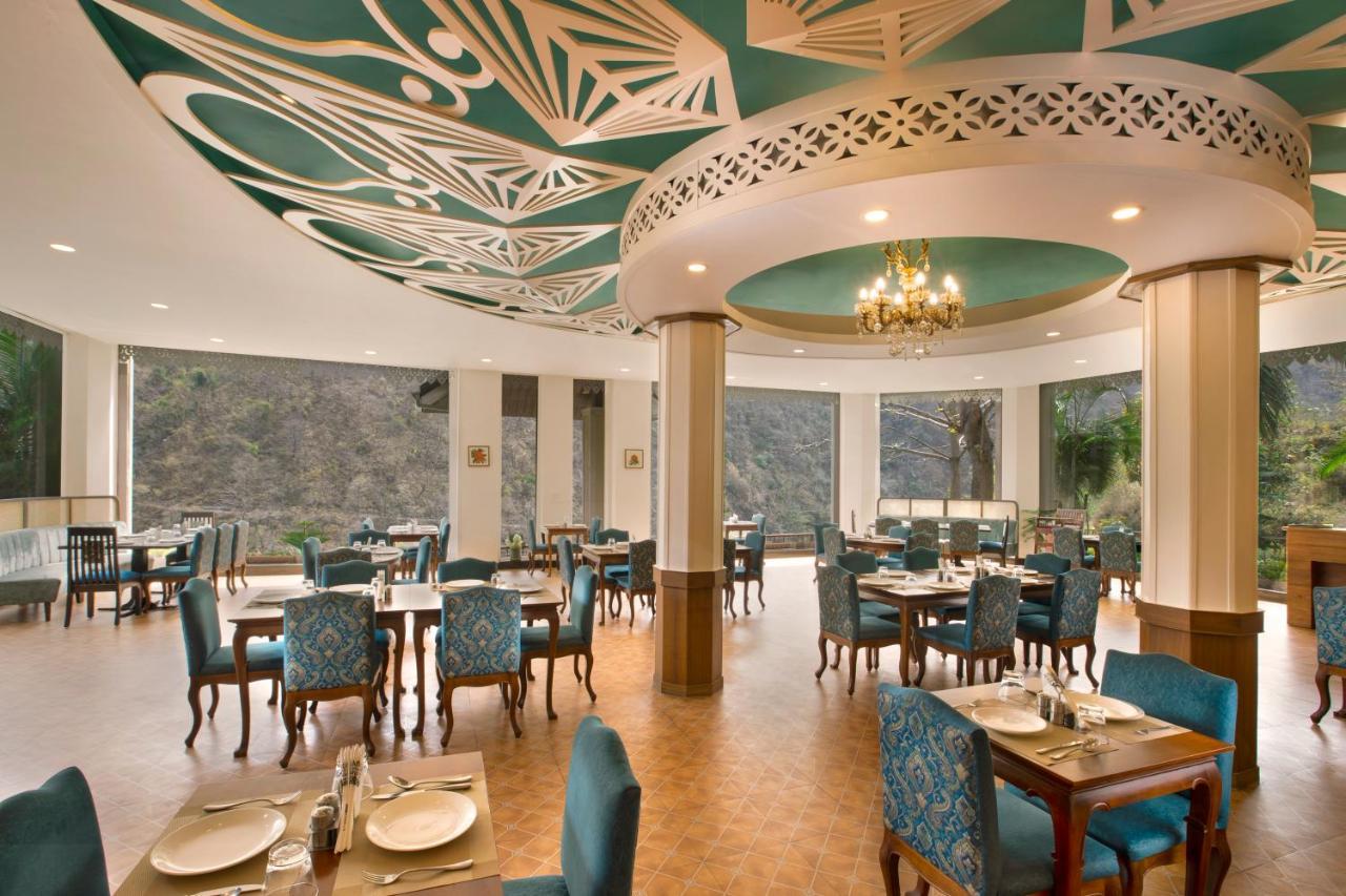 Hotel Raga On The Ganges, Rishīkesh Extérieur photo