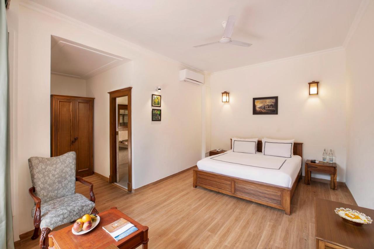 Hotel Raga On The Ganges, Rishīkesh Extérieur photo