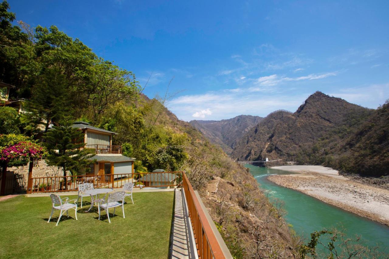 Hotel Raga On The Ganges, Rishīkesh Extérieur photo