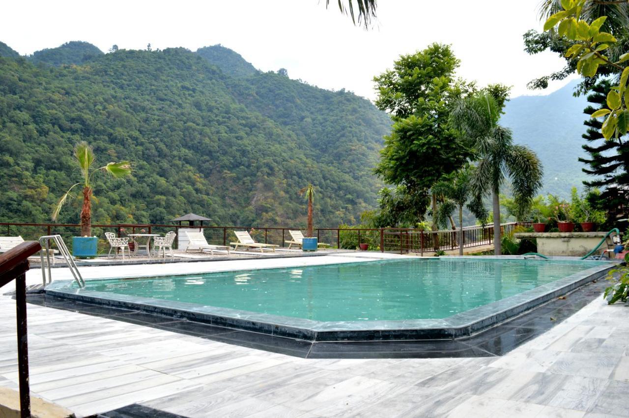 Hotel Raga On The Ganges, Rishīkesh Extérieur photo